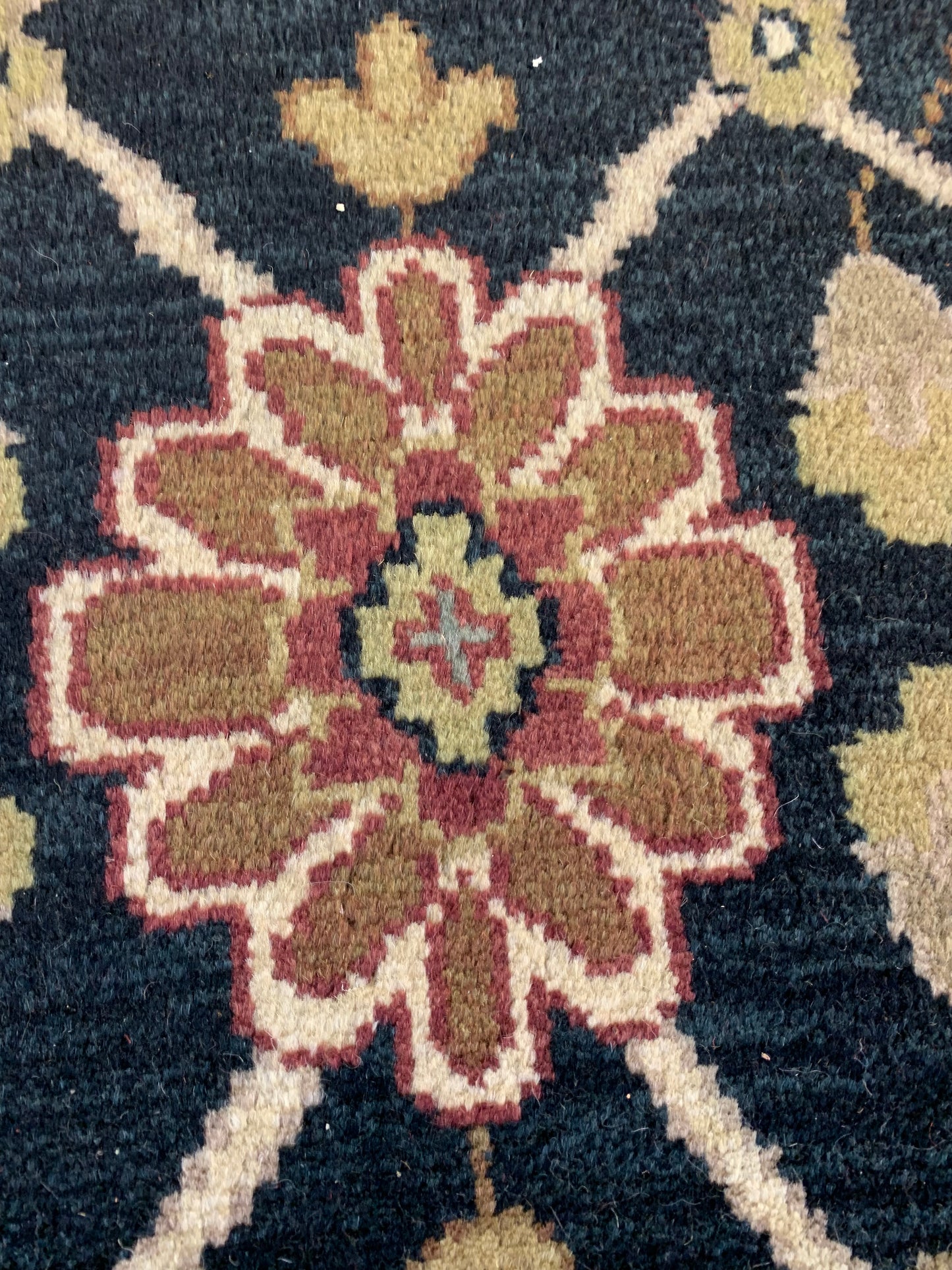 76672 ÍNDIA - LOOSE WEAVE 2,76 X 1,83 = 5,05