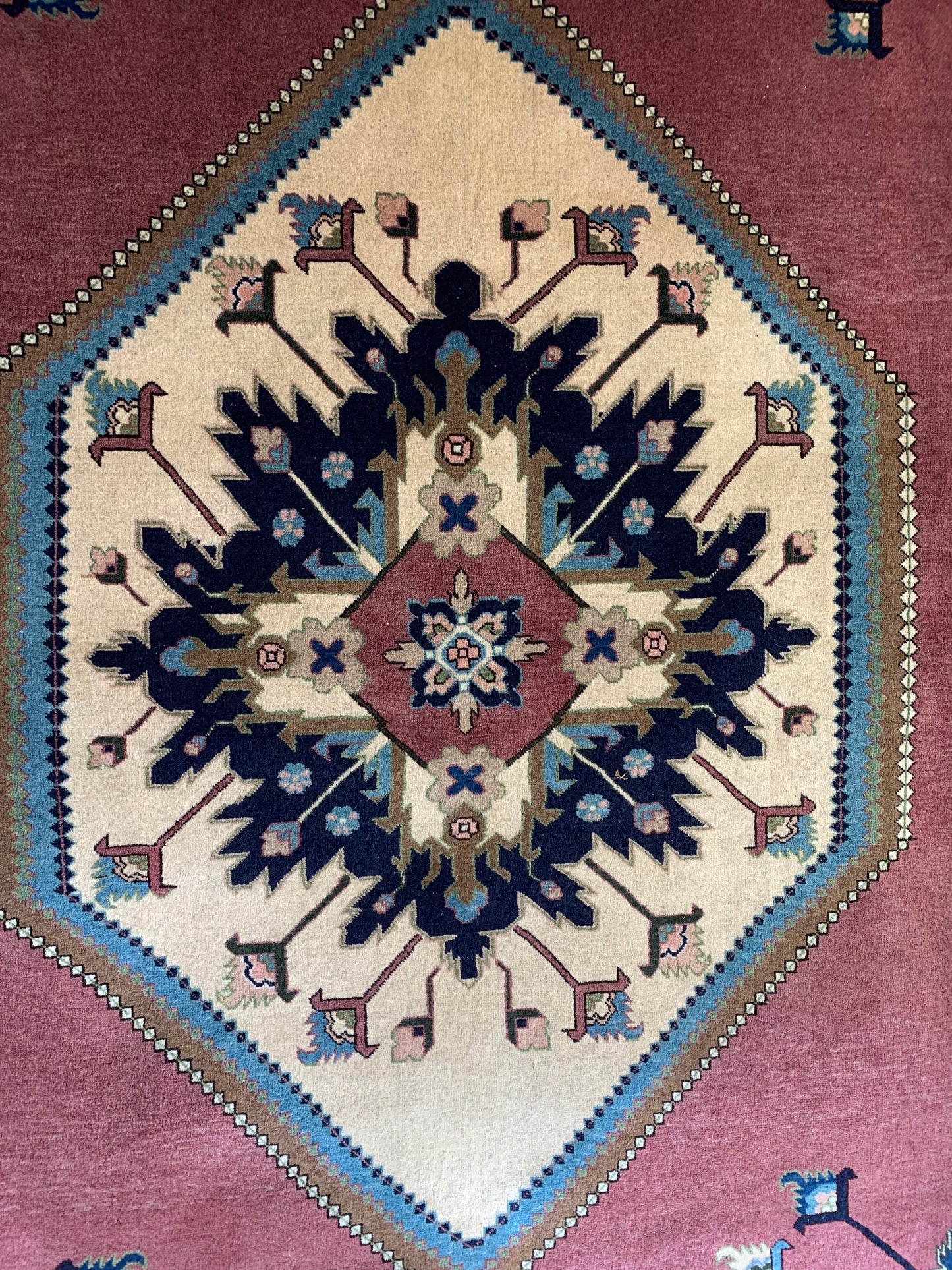 77333 Sennan - Iraniano 3,00 X 1,98 = 5,94
