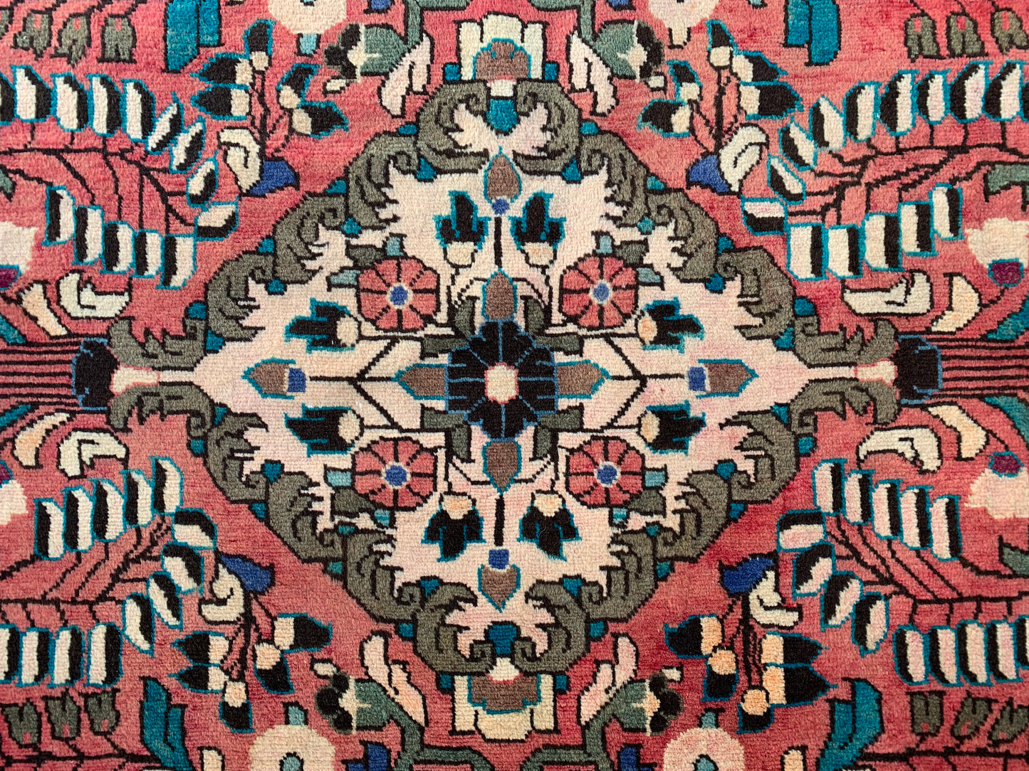 80792 Hamadan - Iraniano 3,20 X 2,18 = 6,98