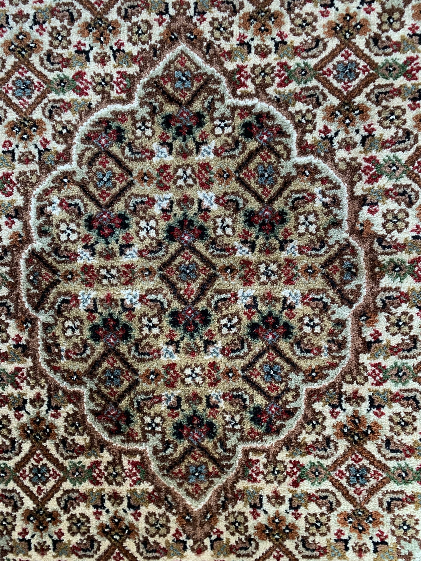 85056 ÍNDIA - TABRIZ MAHI 2,53 X 2,02 = 5,11