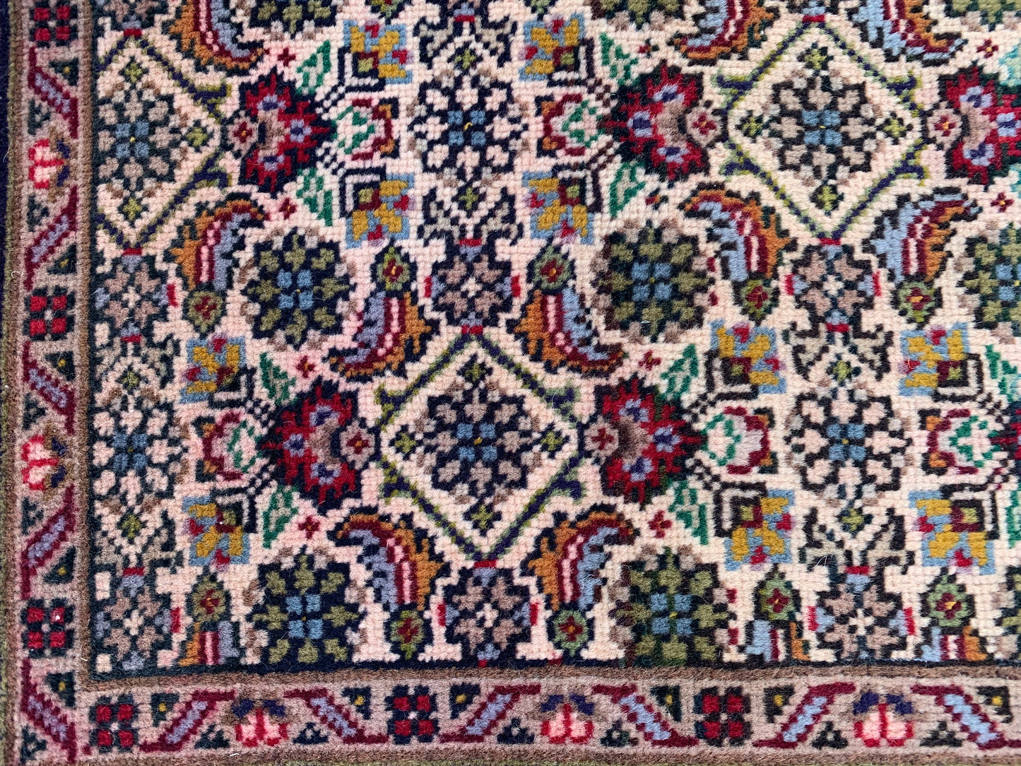 85767 Tabriz - Iraniano 1,47 X 0,90 = 1,32