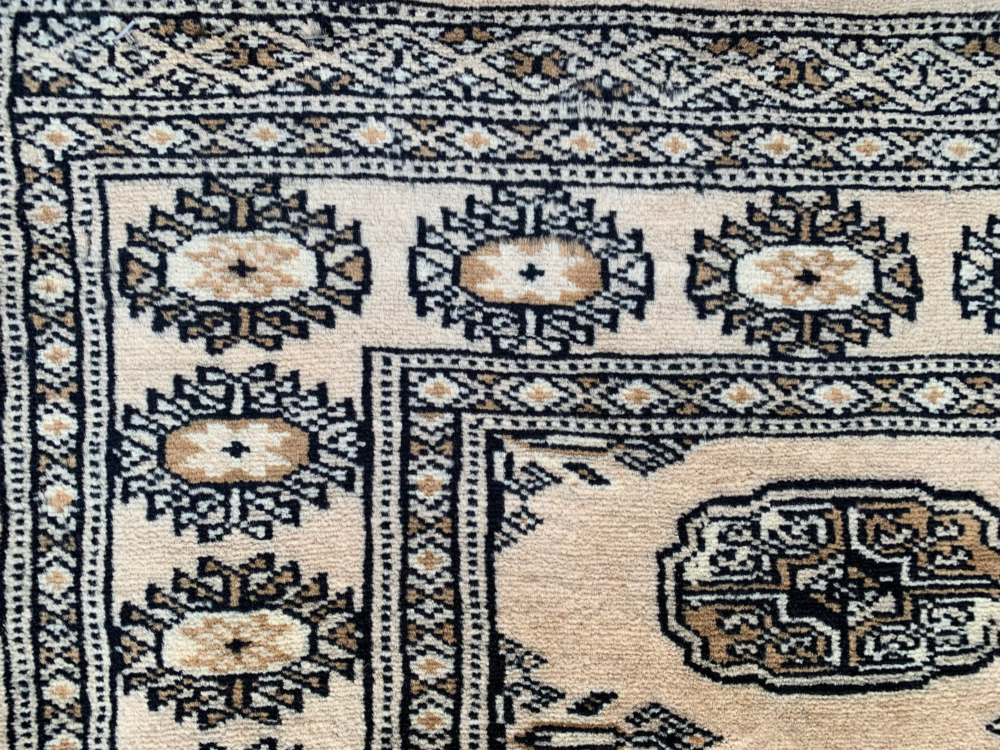 85909 Bokhara - Paquistanês 1,36 X 0,95 = 1,29