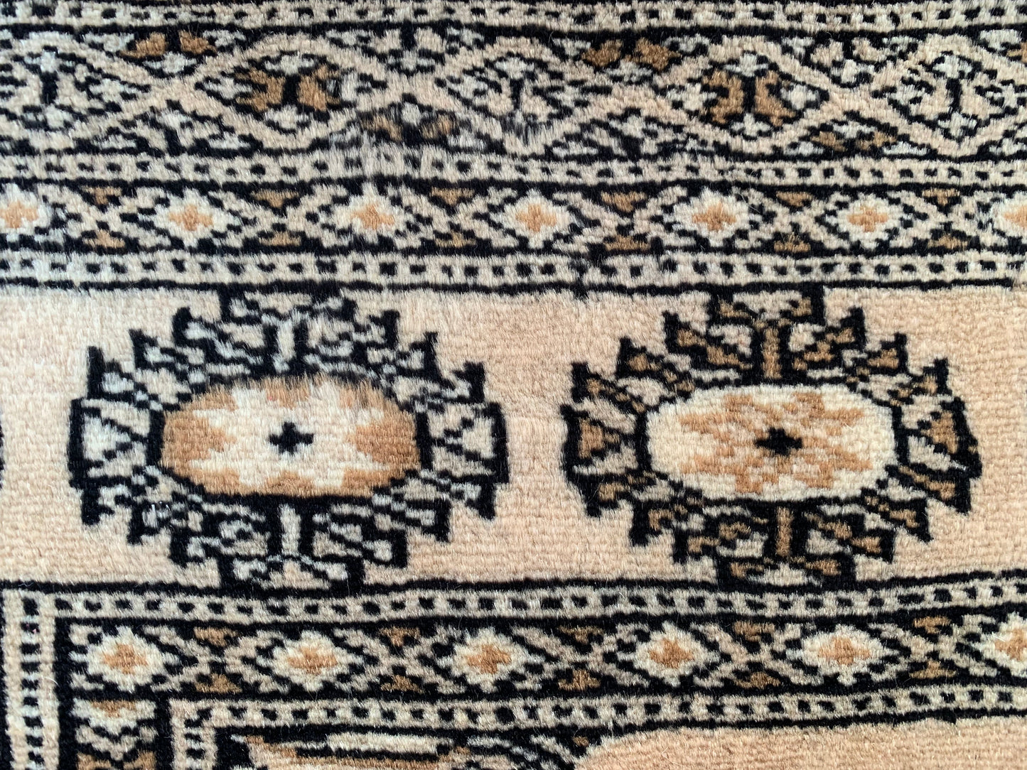 85909 Bokhara - Paquistanês 1,36 X 0,95 = 1,29