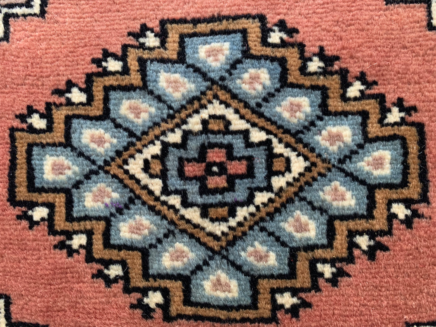 85911 Bokhara - Paquistanês 0,93 X 0,65 = 0,60