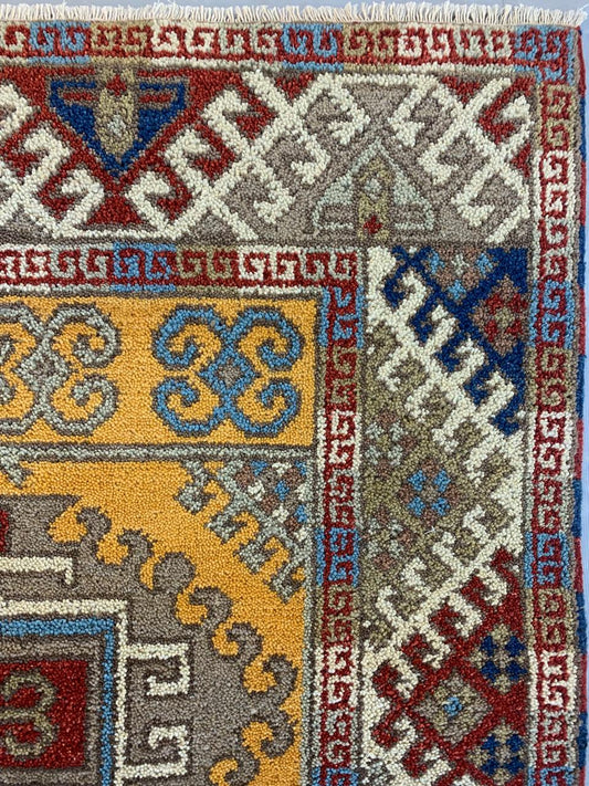 87400 TAPETE KAZAK 1,82 X 1,24 = 2,26