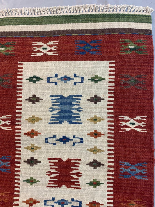 87564 Kilim 0,92 x 0,61 = 0,56