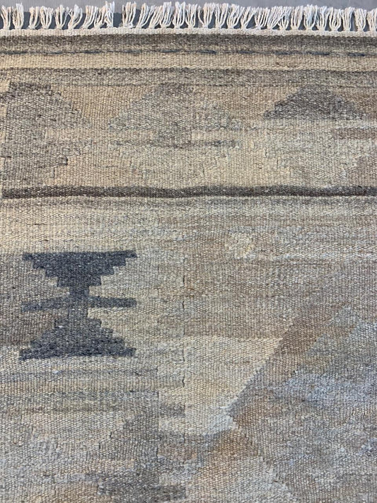 87611 Tapete Kilim ASSTD 1,81 x 1,26 = 2,28