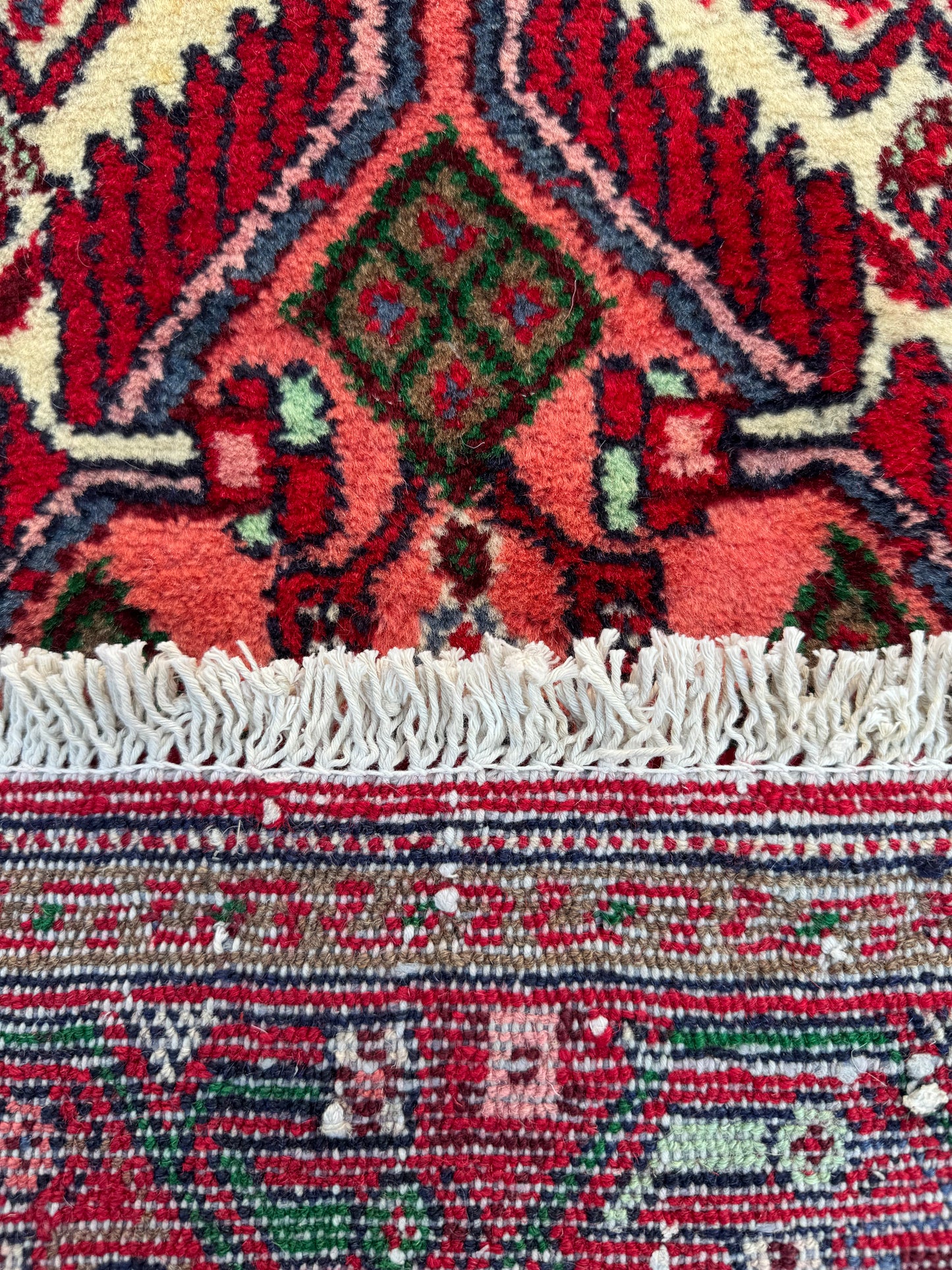 86800-Hamadan-Iraniano 1,30x0,77=1,00