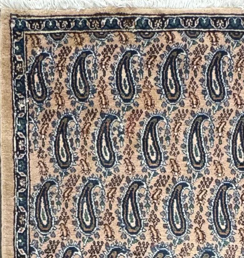 76813 Mood-Iraniano 2,52x0,94=2,37