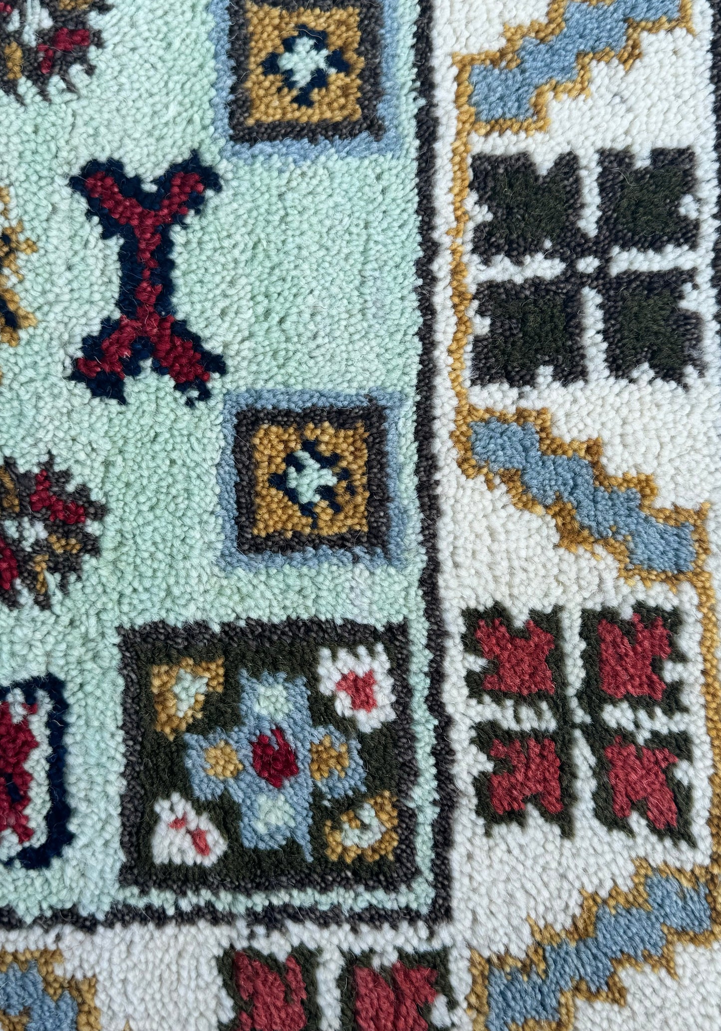 86745 Kazak 0,64x1,23=0,79
