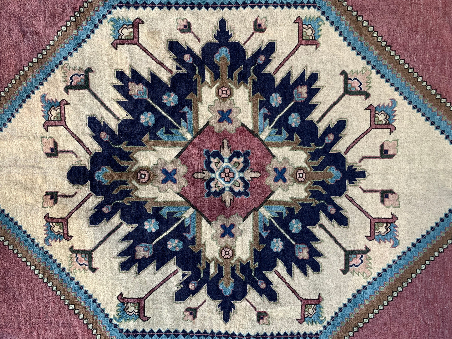 77333 Sennan - Iraniano 3,00 X 1,98 = 5,94