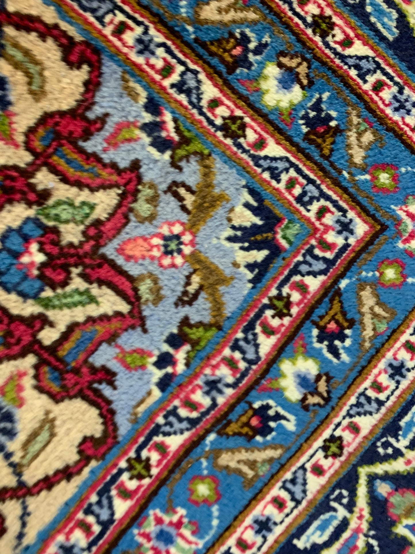 77629 MESHED - IRAN 3,15 X 2,02 = 6,36
