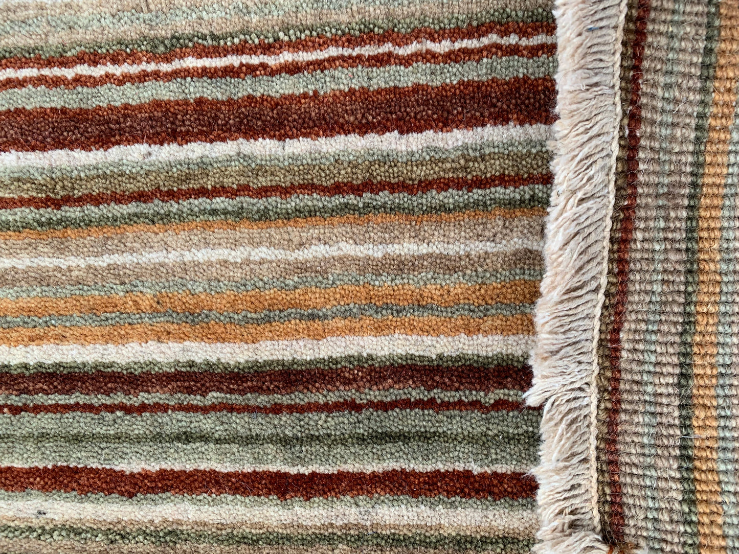 83025 loom surat - indiano 0,93 X 0,61 = 0,57