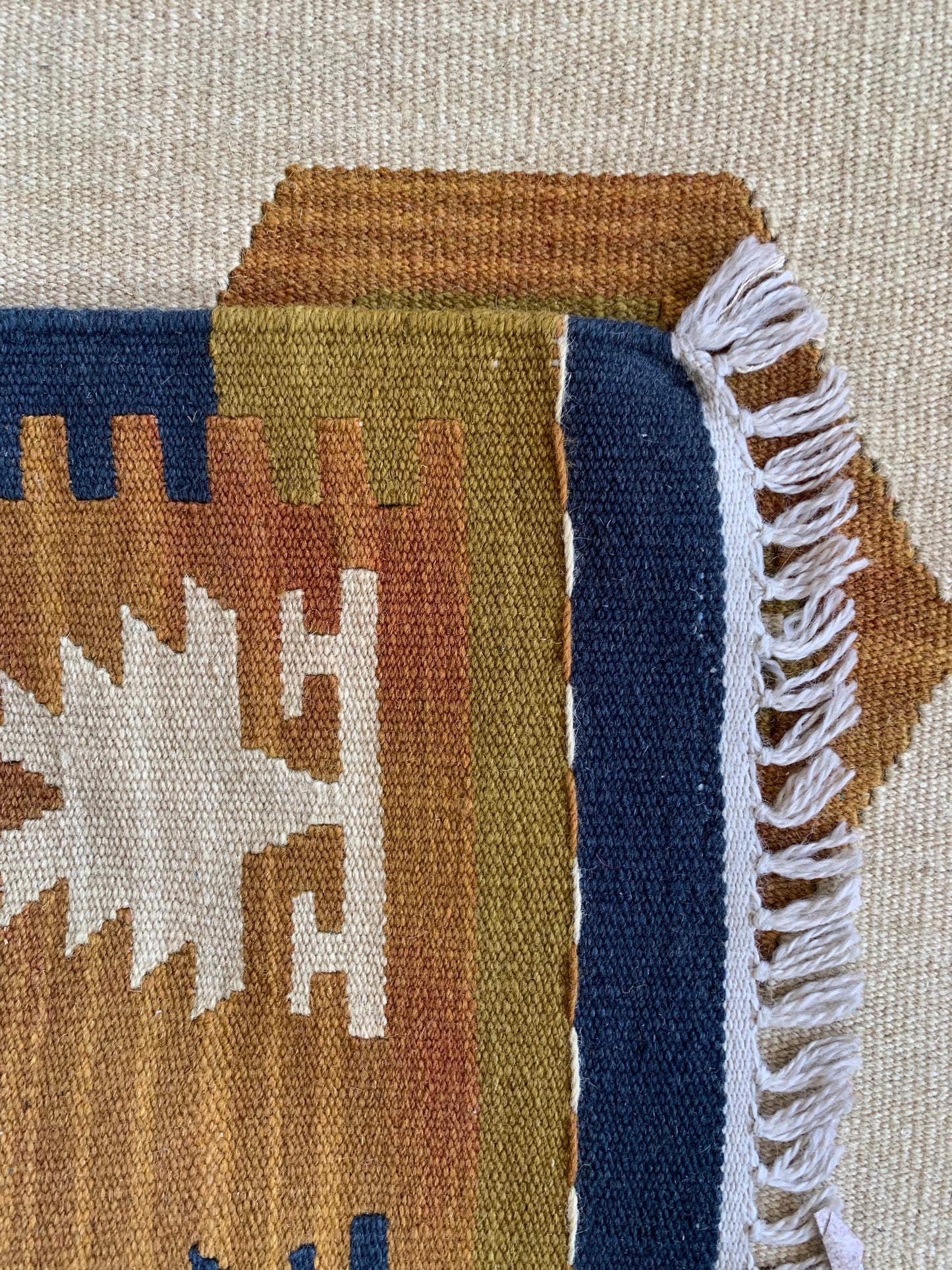 86769 Tapete Kilim Woollen 1,90 x 1,23 = 2,34