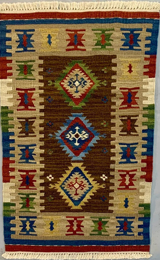 87557 Kilim 0,93 x 0,63 = 0,59