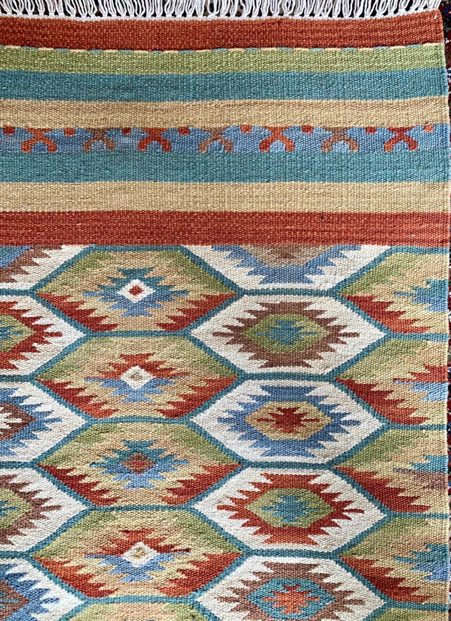 87567 Kilim 0,93 x 0,62 = 0,58