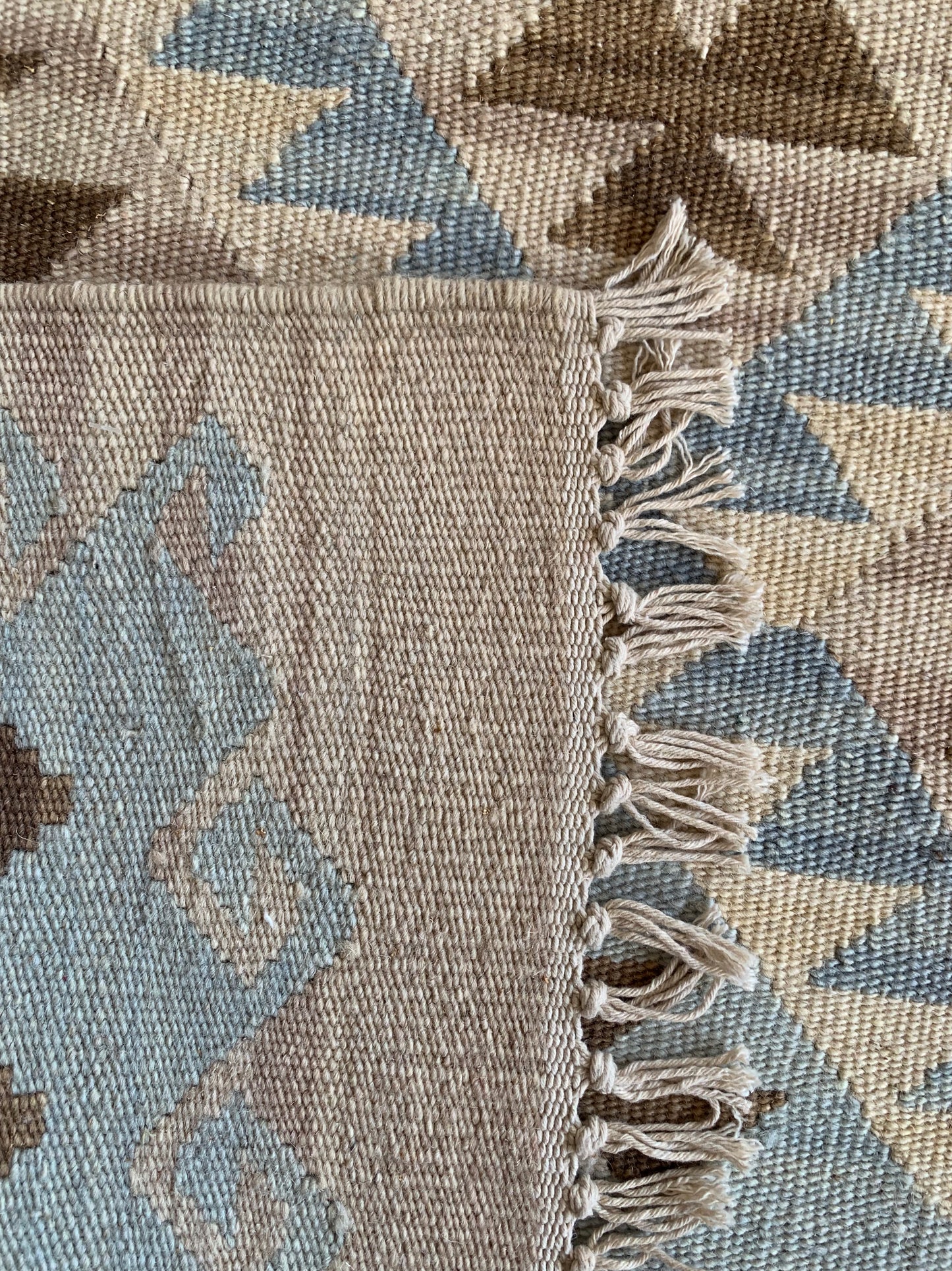 87574 Tapete Kilim ASSTD 1,78 x 1,24 = 2,21
