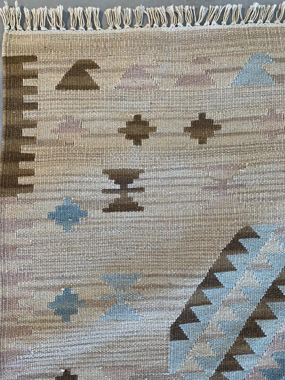 87581 Tapete Kilim ASSTD 1,80 x 1,24 = 2,23