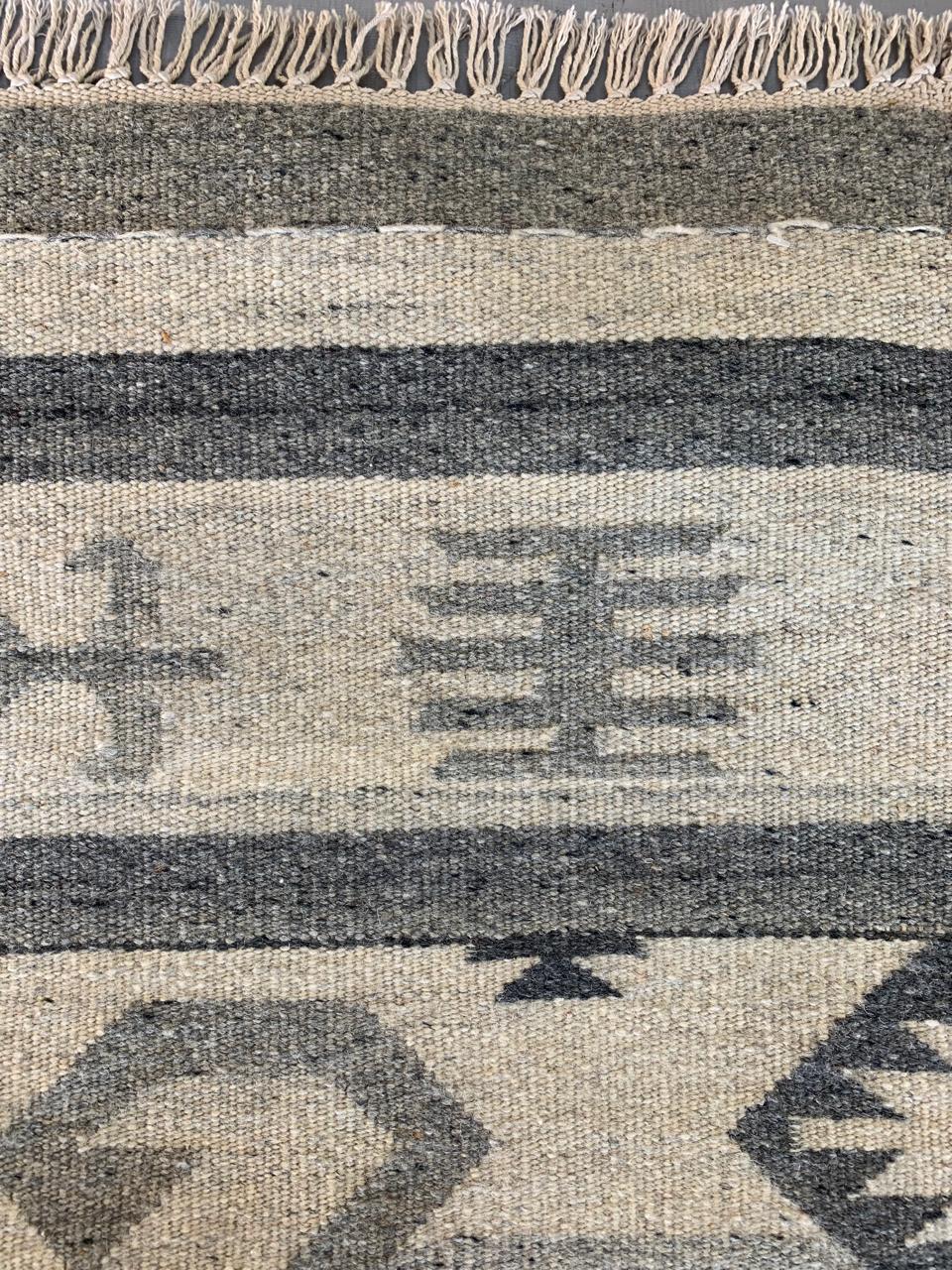 87597 Tapete Kilim ASSTD 1,75 x 1,21 = 2,12