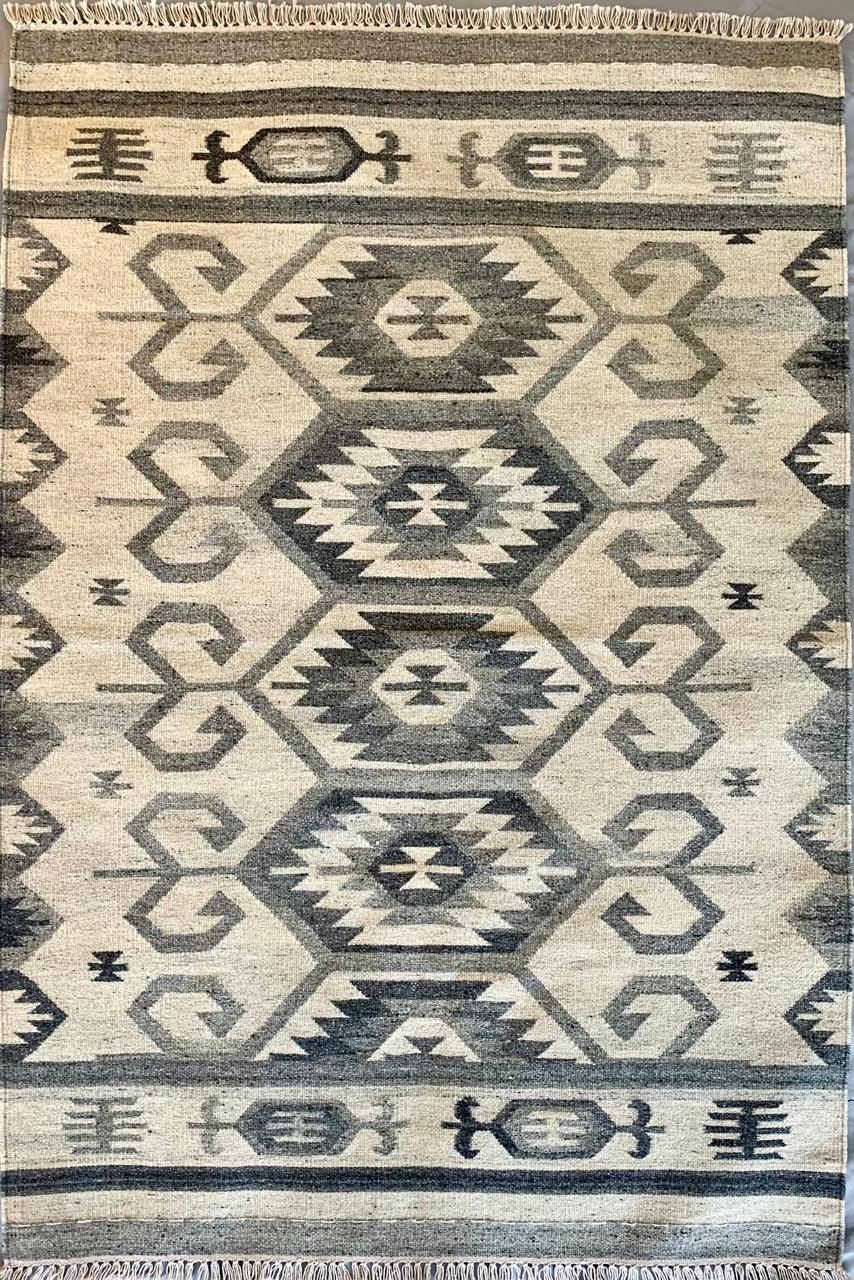 87597 Tapete Kilim ASSTD 1,75 x 1,21 = 2,12