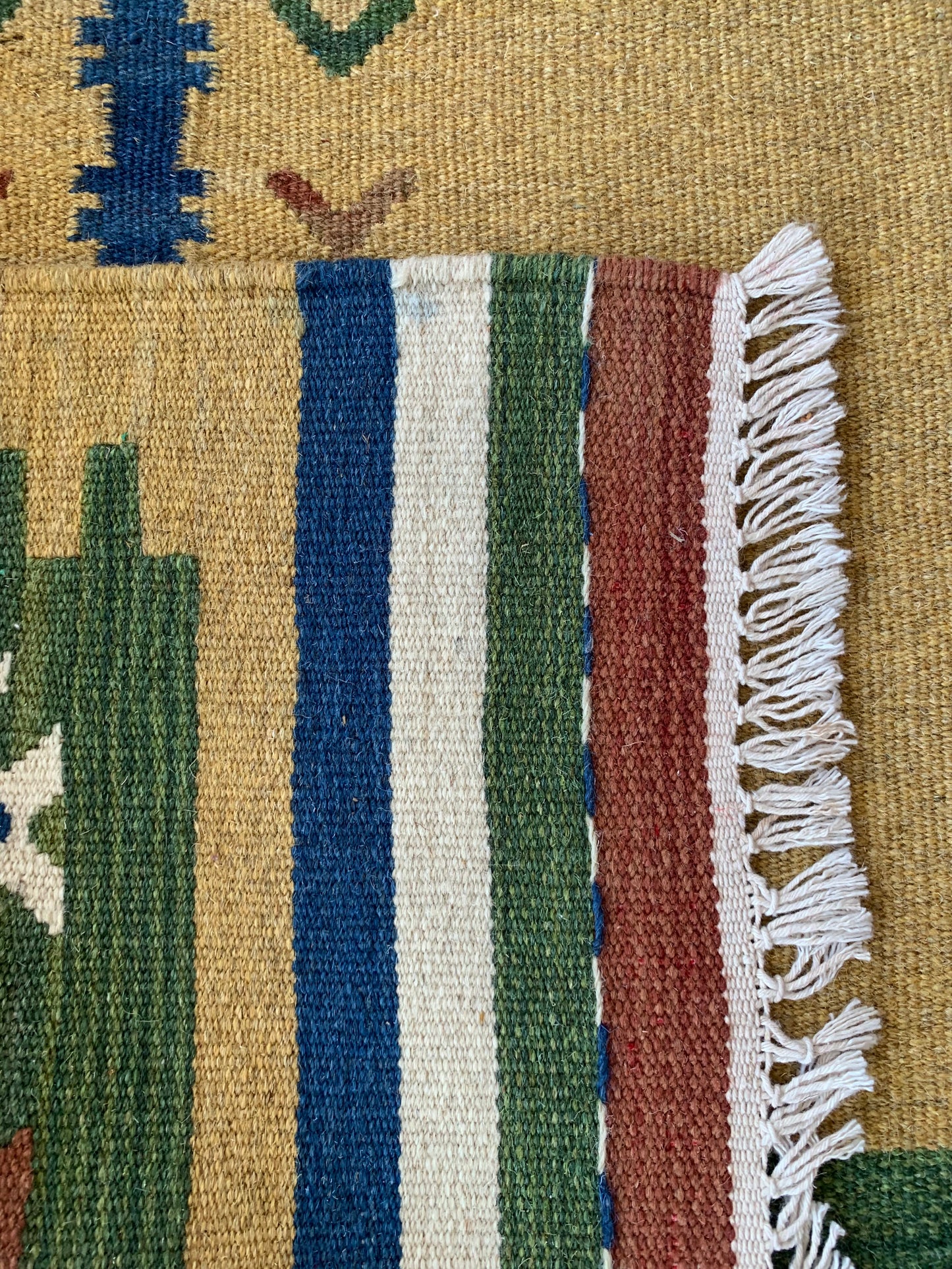 87605 Tapete Kilim ASSTD 1,75 x 1,23 = 2,15