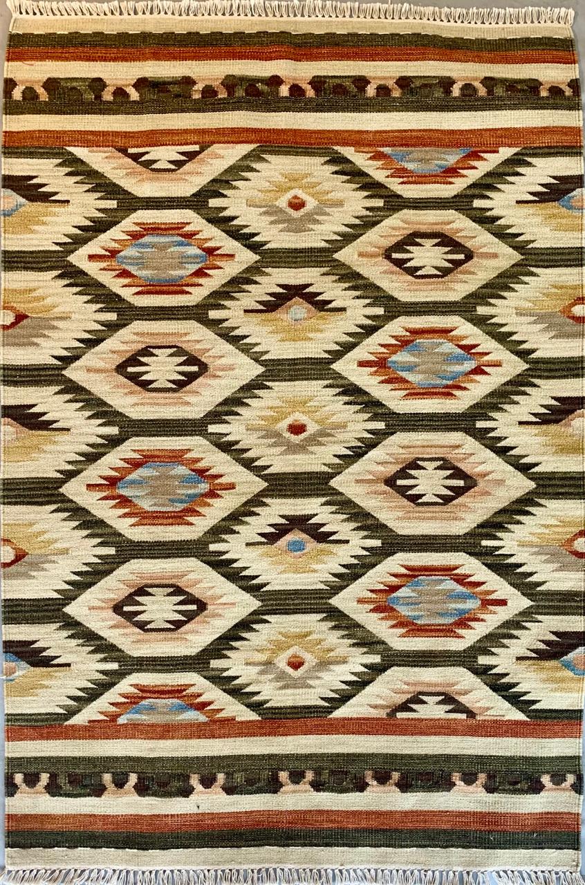 87609 Kilim ASSTD 1,78 x 1,22 = 2,17