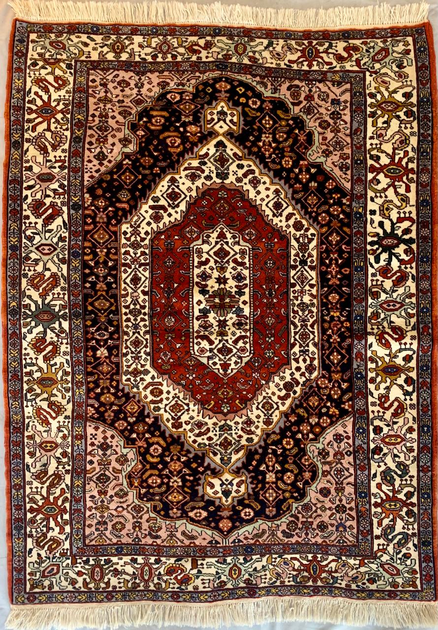87776 Tapete Ghuchan 1,78 x 1,36 = 2,42