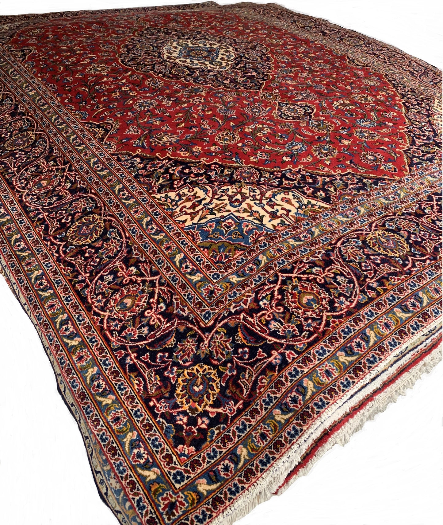 87781 Tapete Kashan 4,18 x 3,02 = 12,62