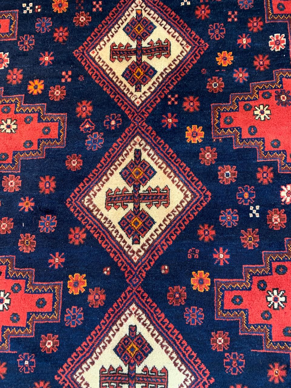 87793 Tapete Sirdjan 2,41 x 1,67 = 4,02