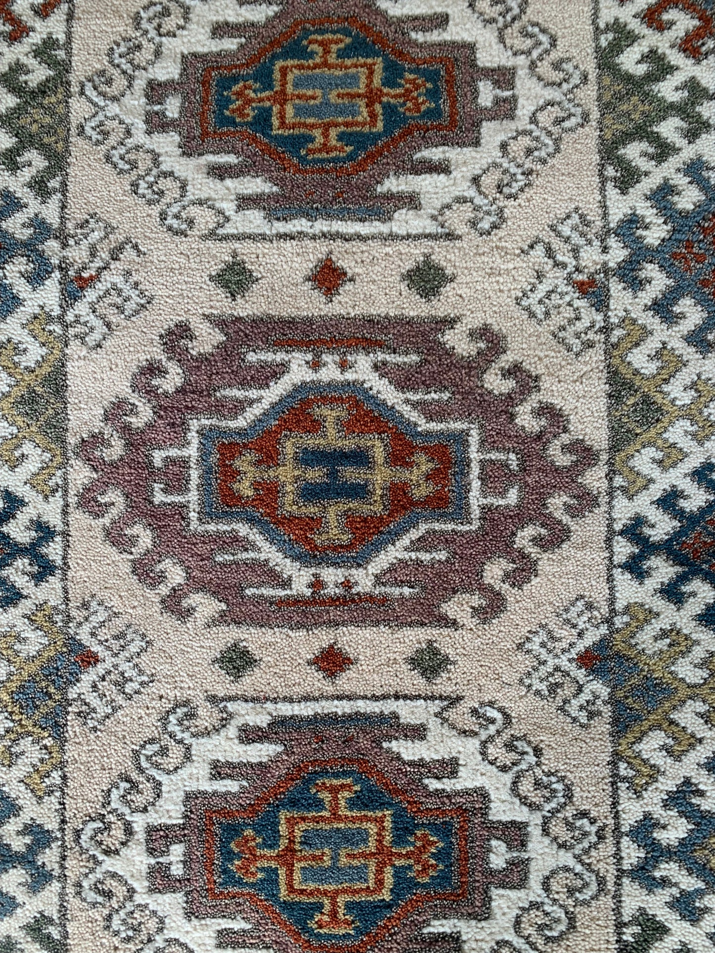 87845 Tapete Kazak 1,96 x 0,67 = 1,31