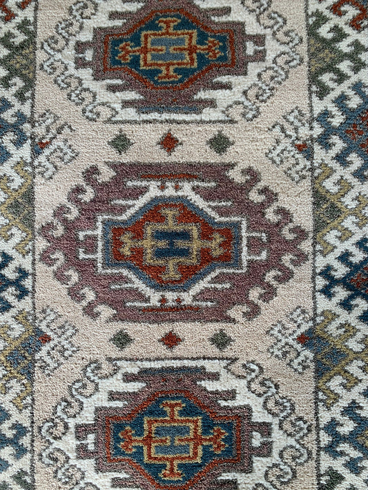 87845 Tapete Kazak 1,96 x 0,67 = 1,31