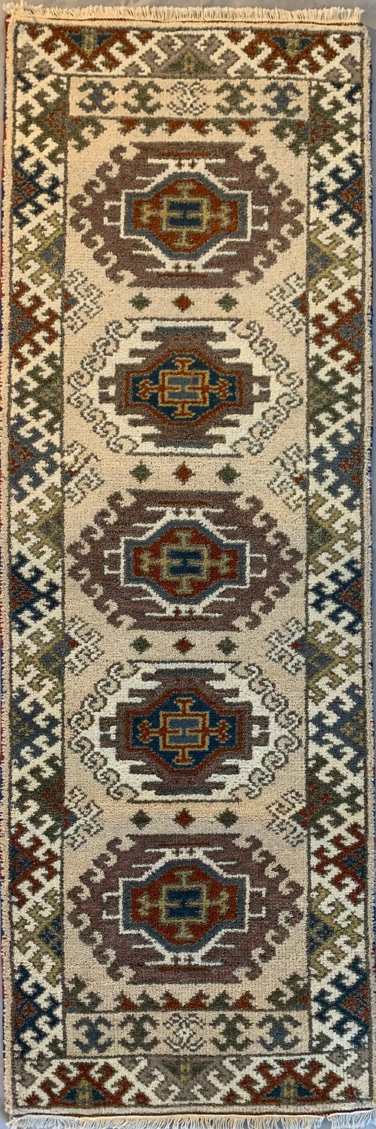 87845 Tapete Kazak 1,96 x 0,67 = 1,31