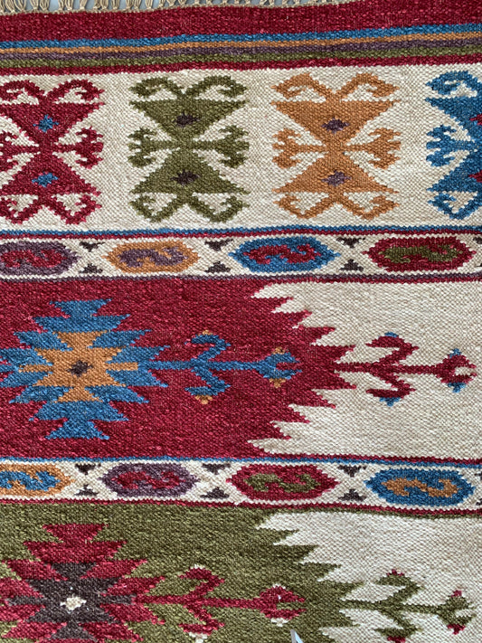 87913 Tapete Kilim 1,79 x 1,28 = 2,29