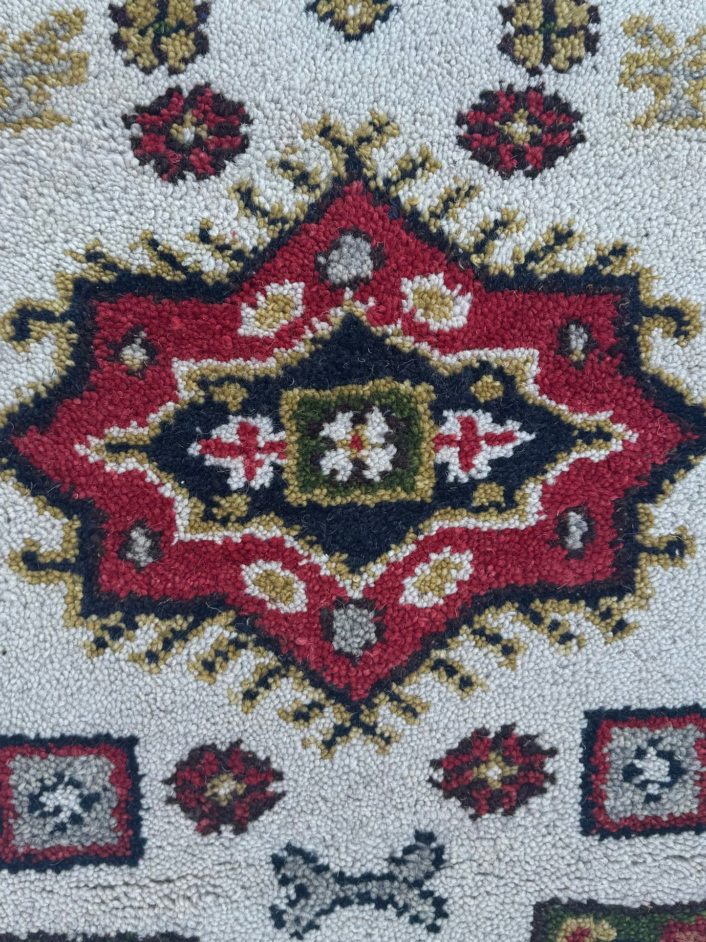 86732 Kazak 0,65x2,02=1,31
