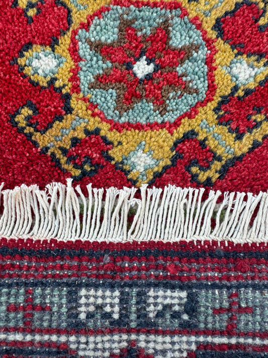 86719 Kazak 1,38X2,06=2,84